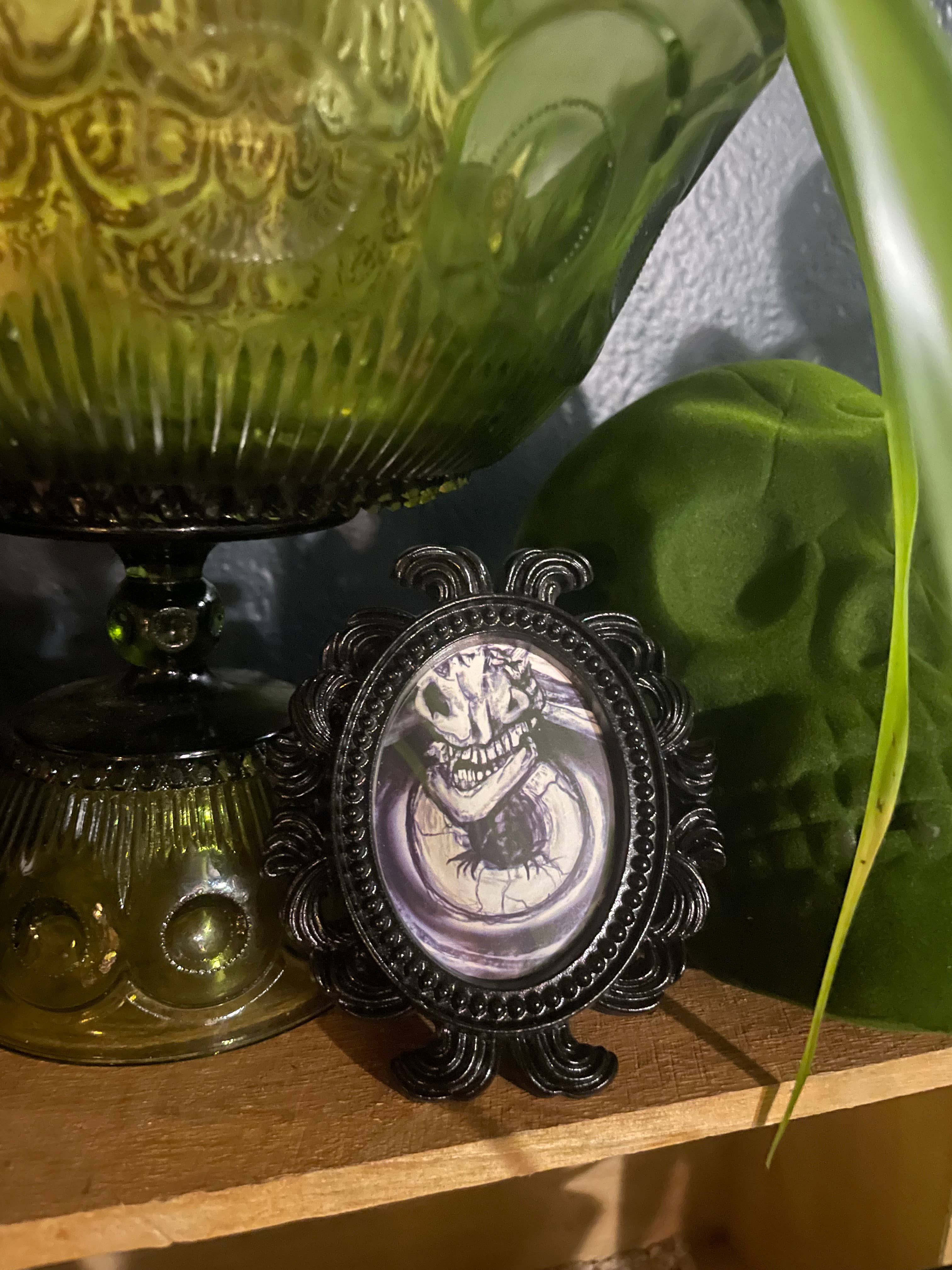 Signum Somnia - Vente Affiche d'art - Mini œuvres encadrées style gothique, art insolite, décor effrayant3