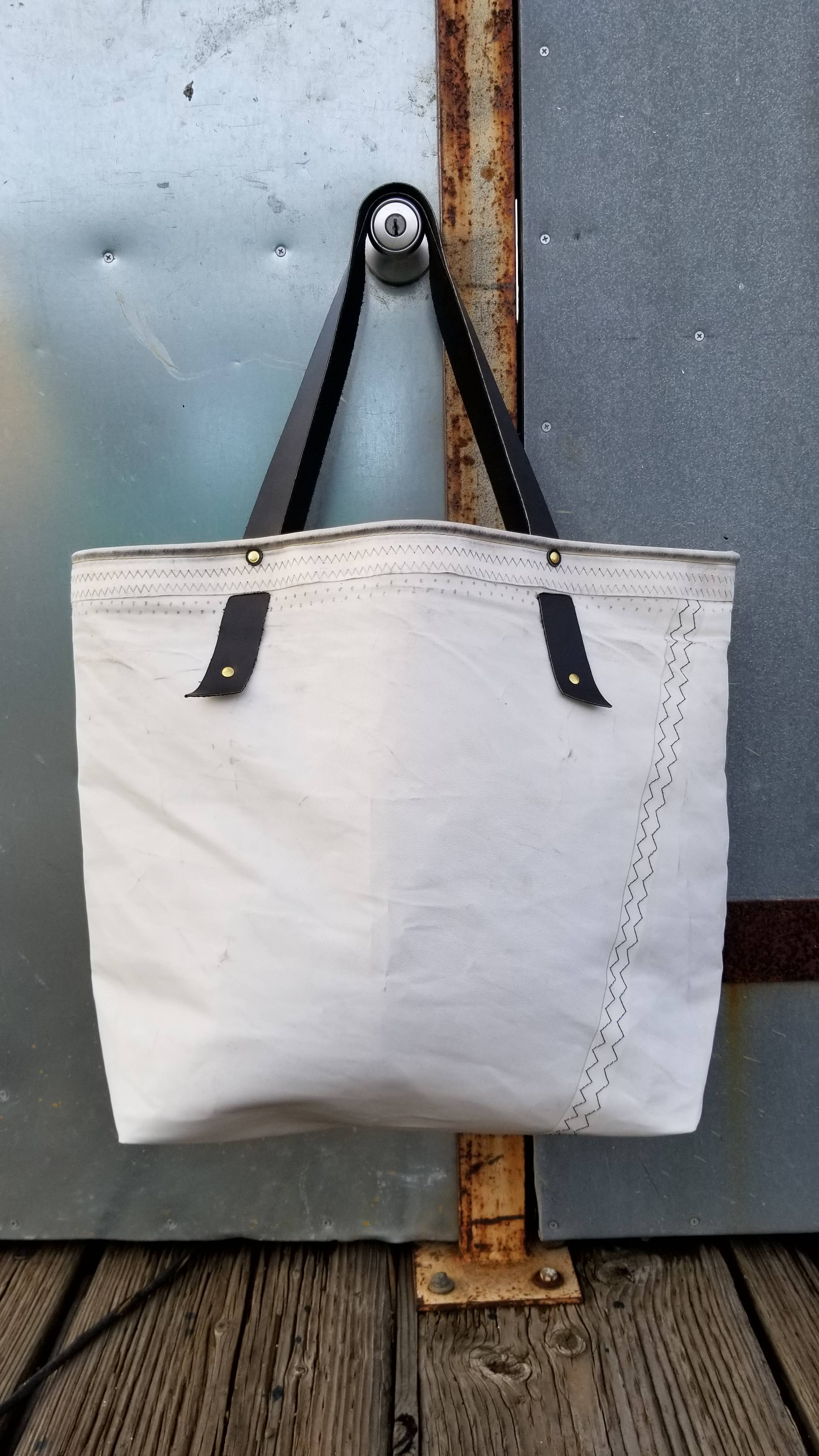 Landfall Leatherworks - Wholesale Beach Bag - The Lazarette Sailcloth Beach Bag3
