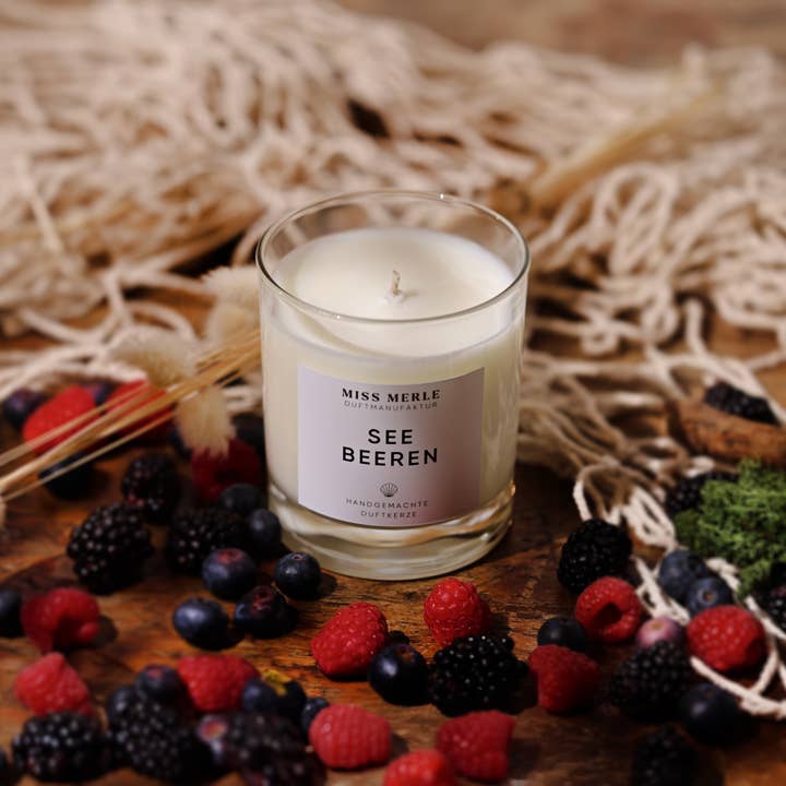 MISS MERLE Duftmanufaktur - Wholesale Jar/Filled Candle - Scented Candle SEA BERRIES - Raspberries & Pink Pepper4