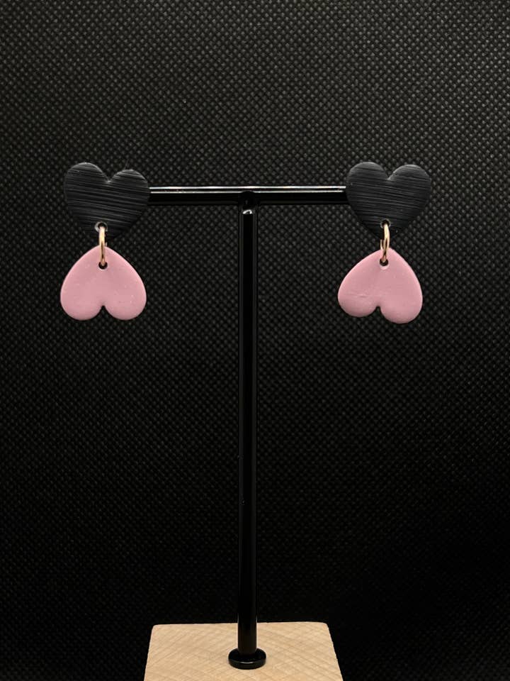 HETTIE - Black & Pink for wholesale by Astora Handmade