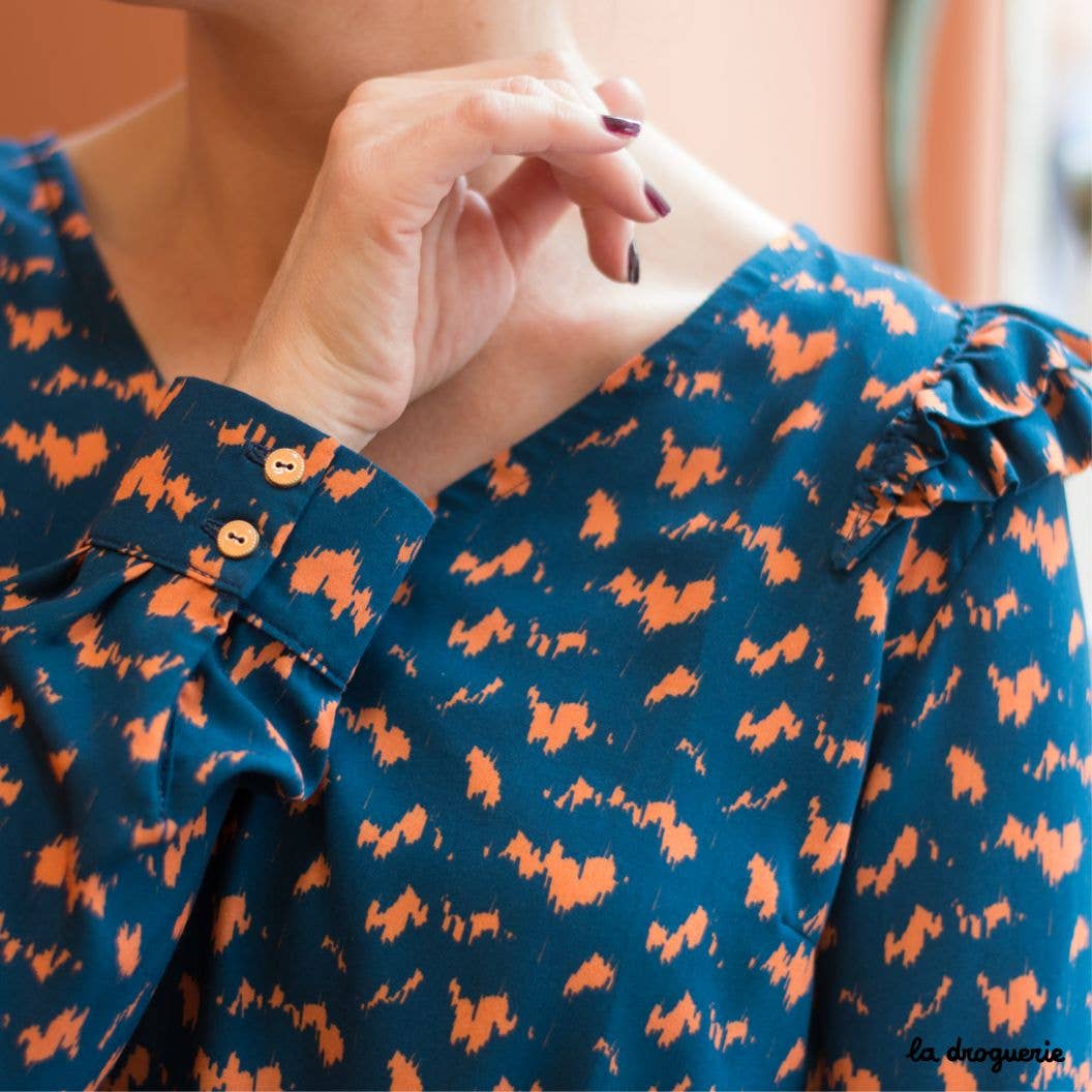 LA DROGUERIE - Wholesale Craft Sewing Kit - Women's blouse sewing pattern Place Monge3