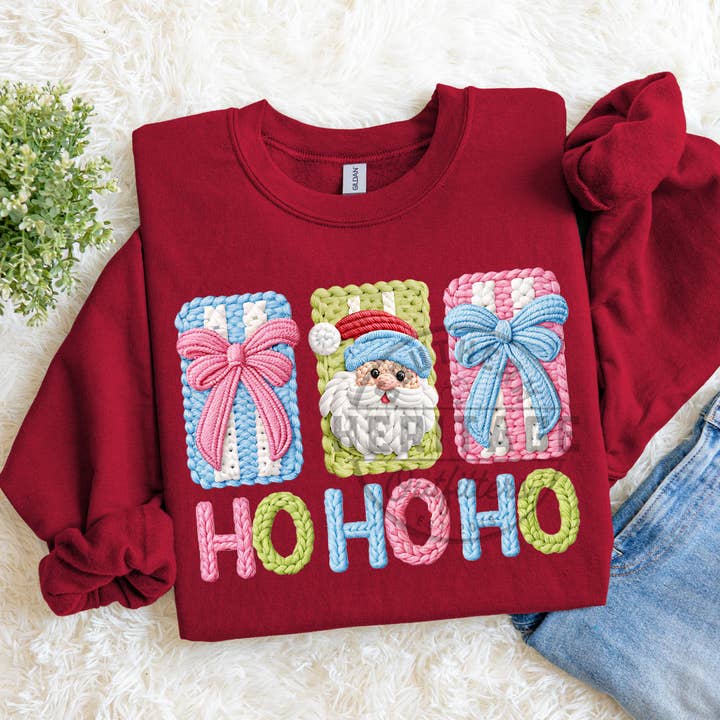 Pastel Ho Ho Ho – Camisola Gildan de Fio Falso por atacado de Southern Heritage Outfitters