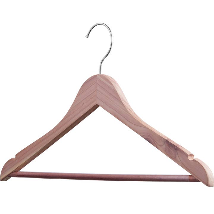 DEILSY - Wholesale Clothes hangers - Cedar Wood Light Brown Suit Hangers (4pcs Per Paper Sleeve) 8