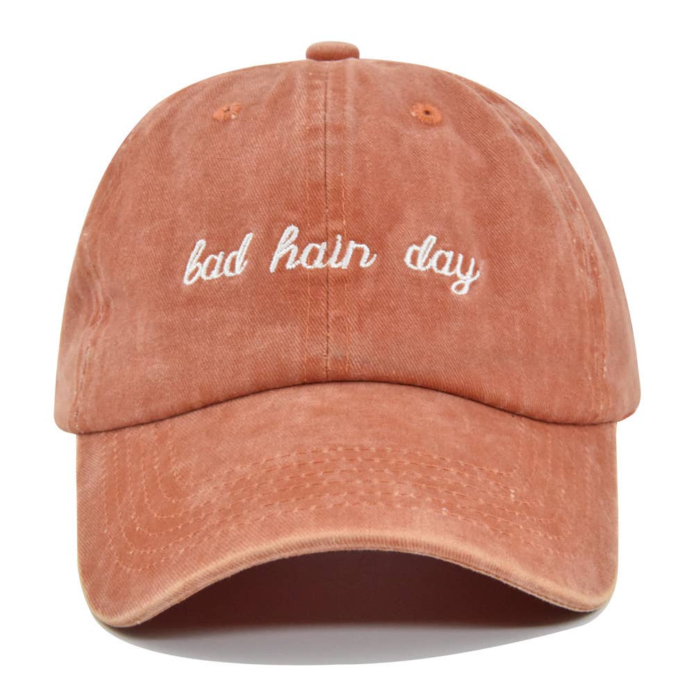 UNISHE – Großhandel Basecap – Damen – Bad Hair Day bestickte Baseballmütze ACC91111