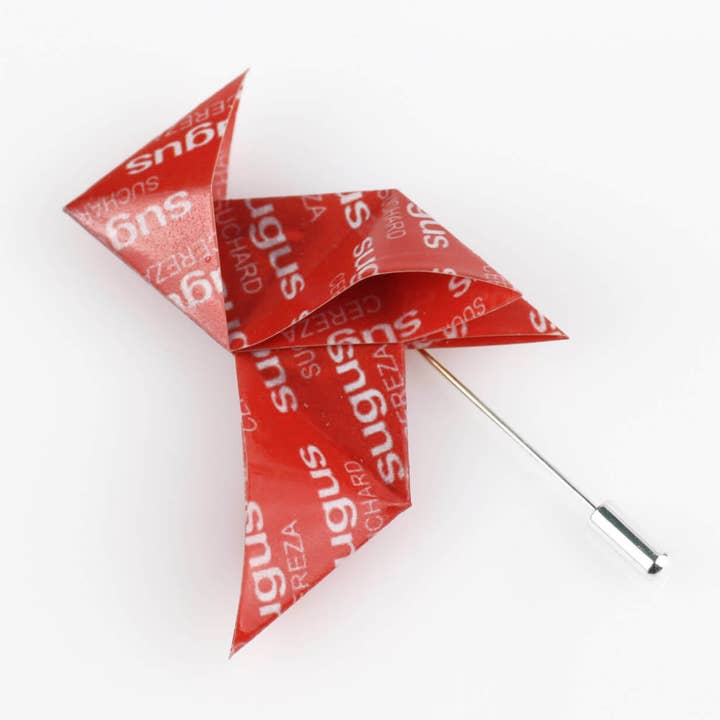 Sugus Bow Tie Brooch for wholesale by Joyas de Papel