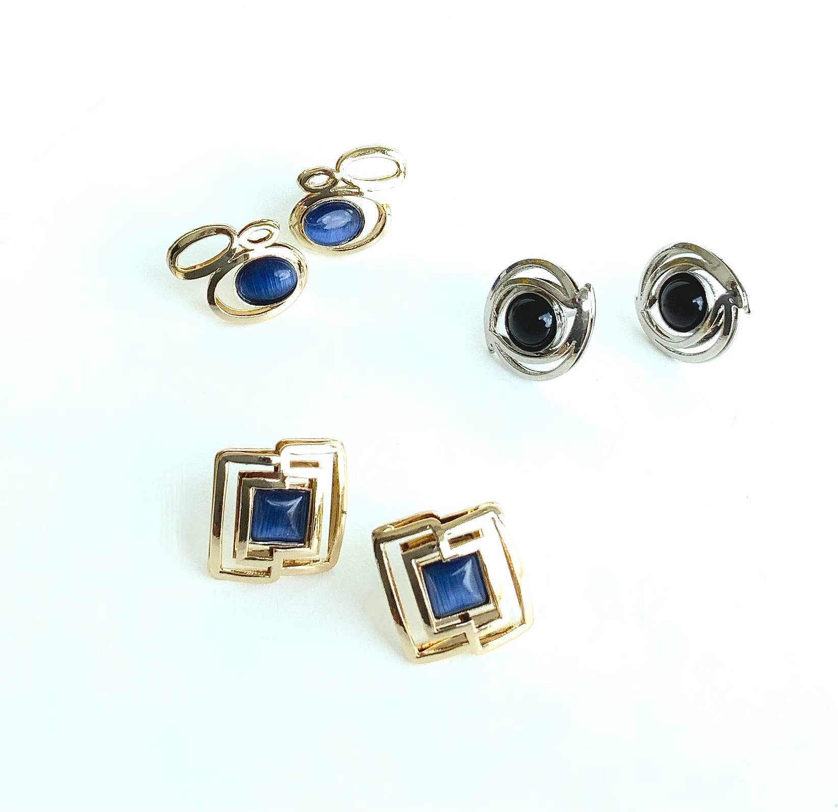 Christophe Poly / Crono Design - Wholesale Sieradenset - OORBELLEN Prepack (DX12P) - 18x Kleine Oor(X,V) & Gratis Display33