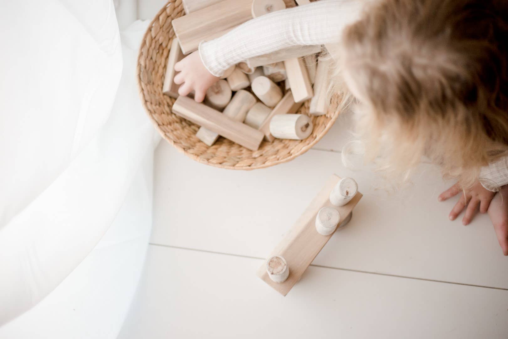 Q Toys - Venta al por mayor Conjunto de juguetes - Niños - Bloques de árboles naturales con corteza1