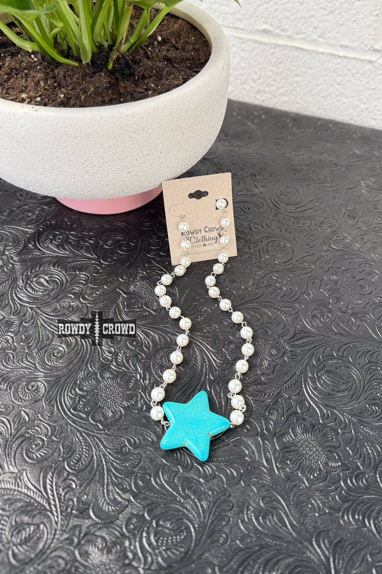 Rowdy Crowd Clothing - Wholesale Pendant/Charm Necklace - PEARL Star Struck Necklace1