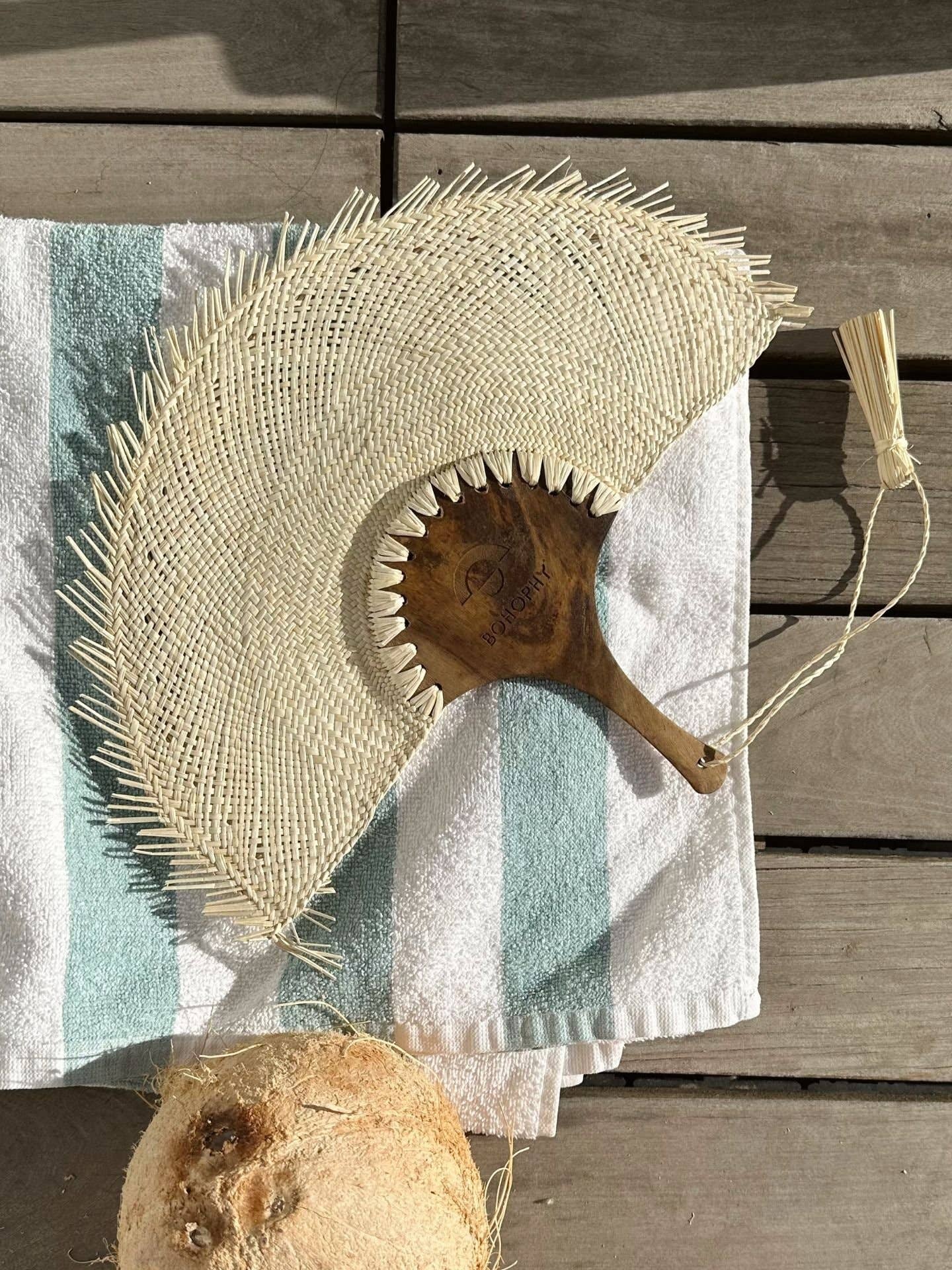 BOHOPHY - Wholesale Handheld Folding Fan - Zicatela Straw Hand Fan2