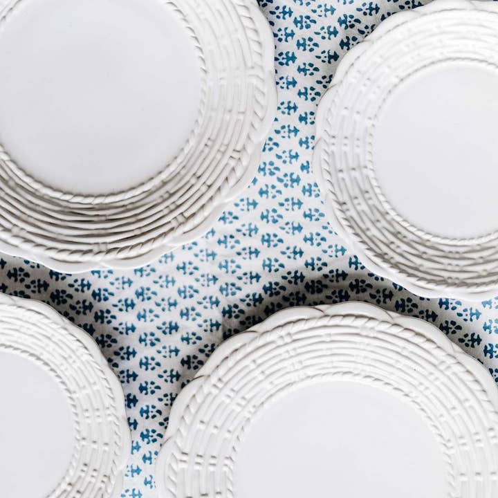 Basket Jubilee Dinner Plate and other Purchase Wholesale borse juta. Free Returns & Net 60 Terms on Faire trending on Faire.