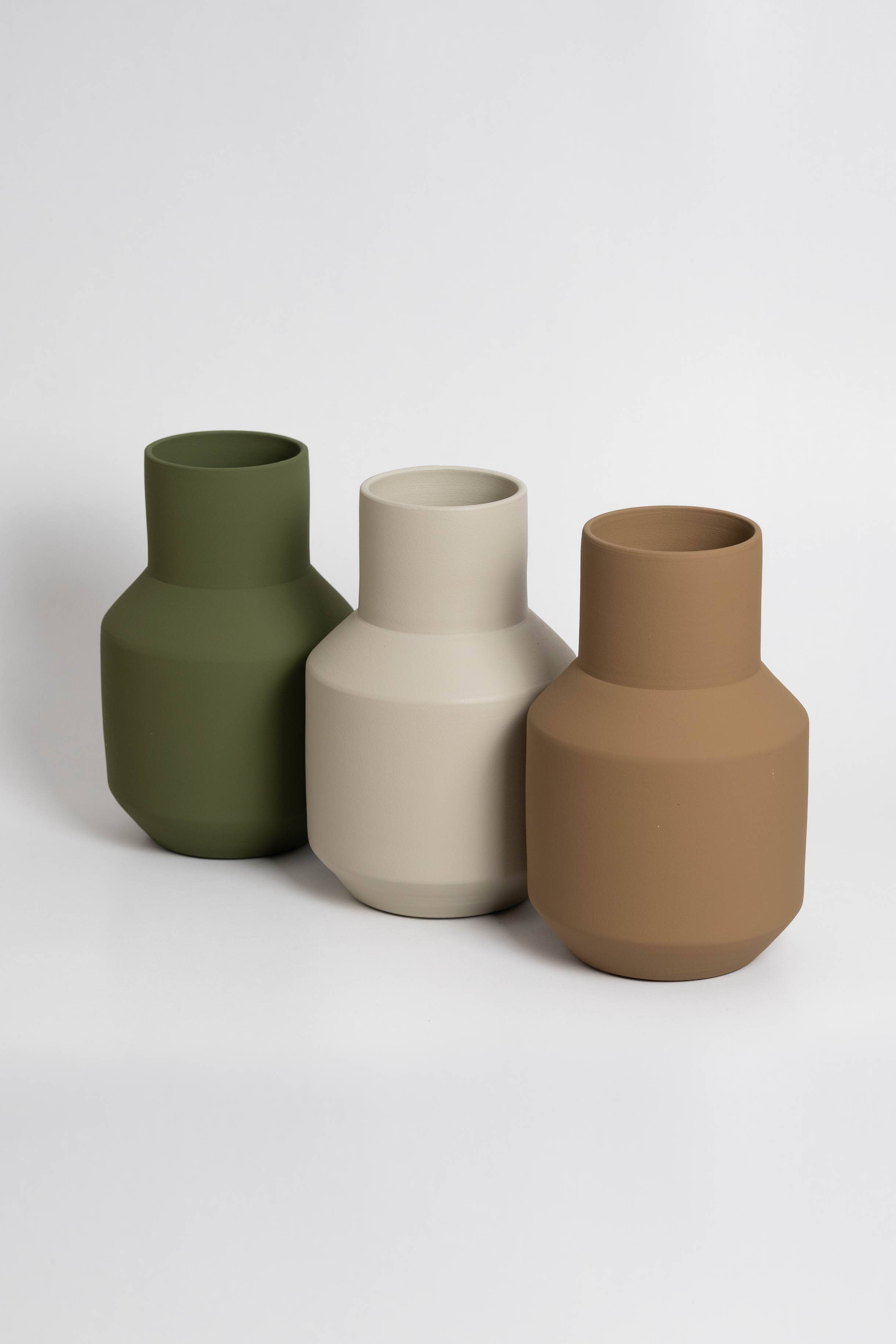 Sado Vase - Light Brown - Ceramic Perfect for dried flower for wholesale on Faire3