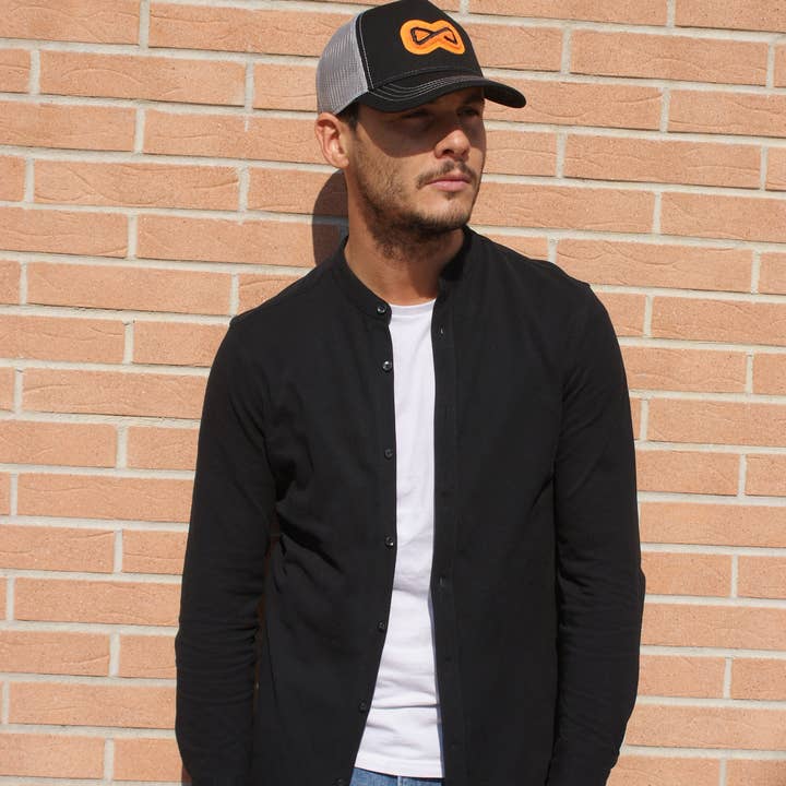 Illogico - Wholesale Trucker Hat - Men's - Black hat with visor1