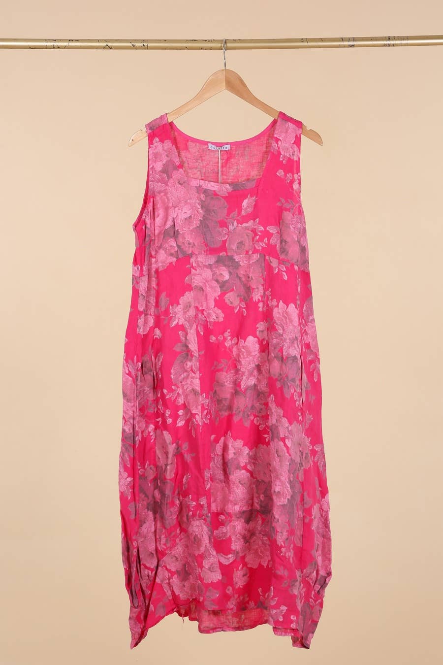 la maison des fibres naturelles - Wholesale Dress - Women's - sleeveless floral dress in 100% linen 62235