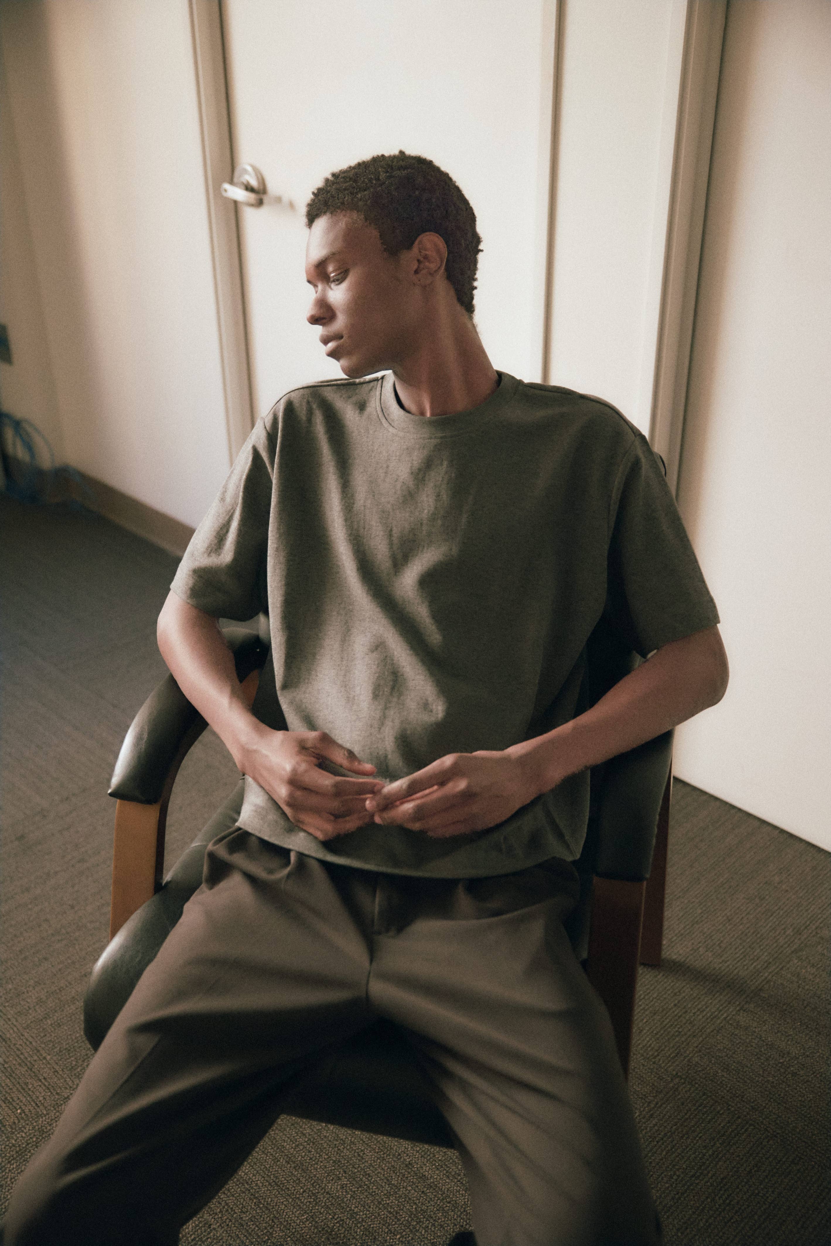 MOD REF - Wholesale T-Shirt - Unisex - The Rex Top | Relaxed Boxy T-Shirt0