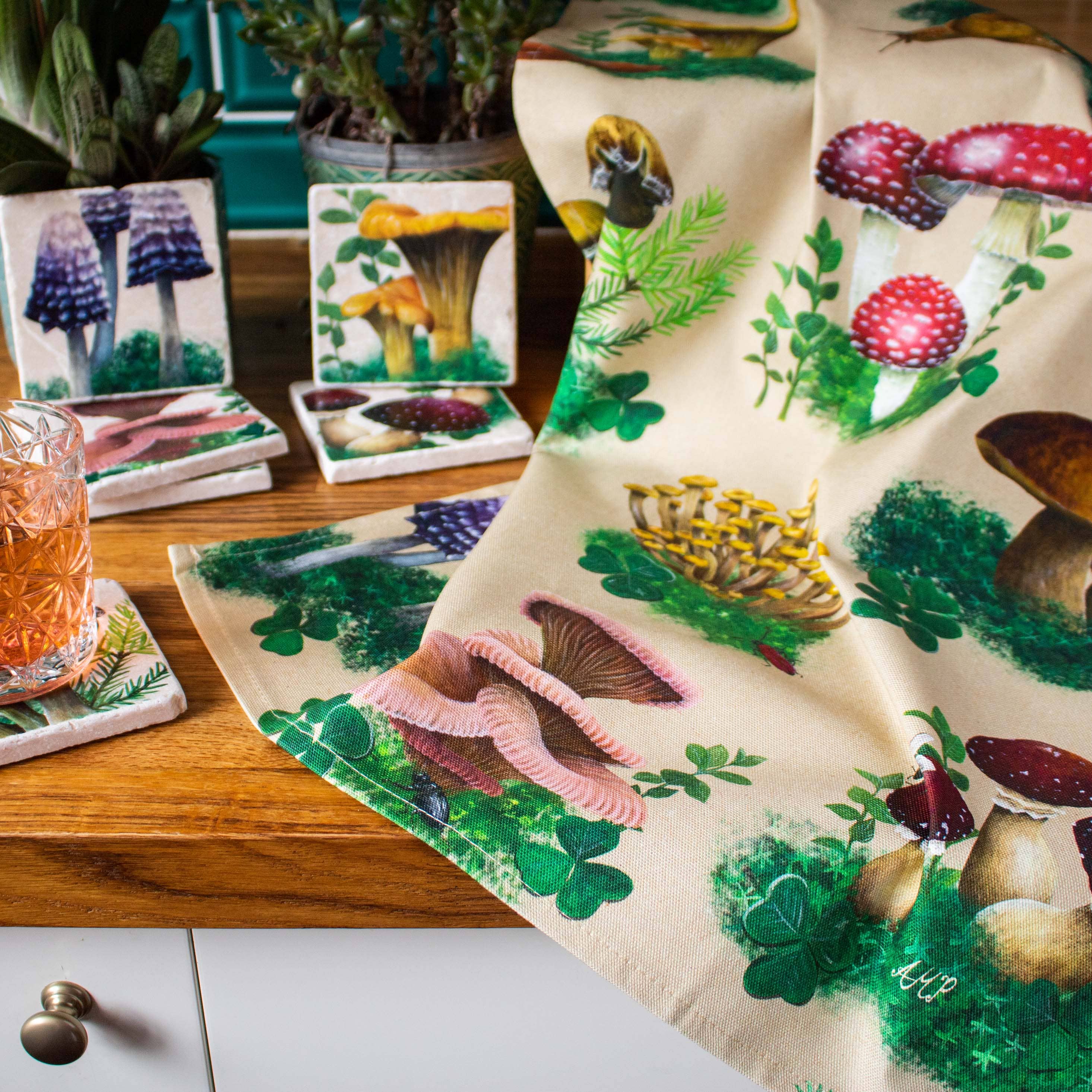 AMPellegrini Art & Design - Wholesale Tea Towel - Tea towel with woodland mushroom pattern / fungi tea towel6