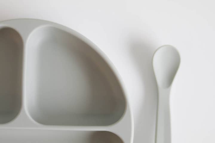 The Saturday Baby - Wholesale Dinner Plate - Kids & Baby - Silicone Suction Plate With Lid and Spoon10