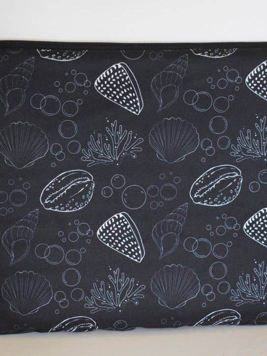 Étui pour ordinateur portable Shell Yeah pour la vente par Revel Sun Hawai'i