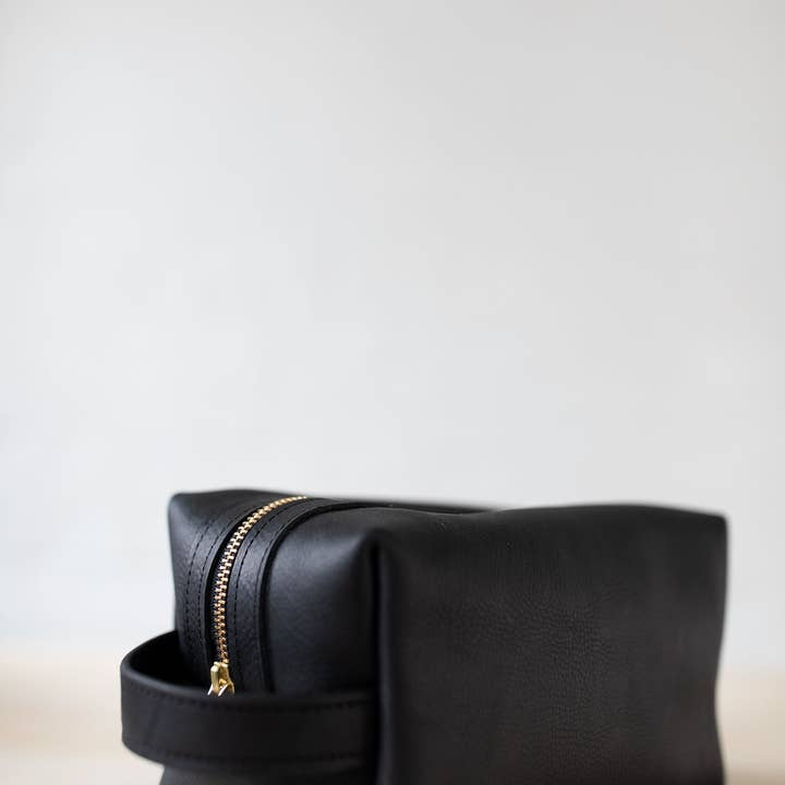 LIZ RIDEN - Wholesale Toiletry Bag - Unisex - Dopp Kits-Black10