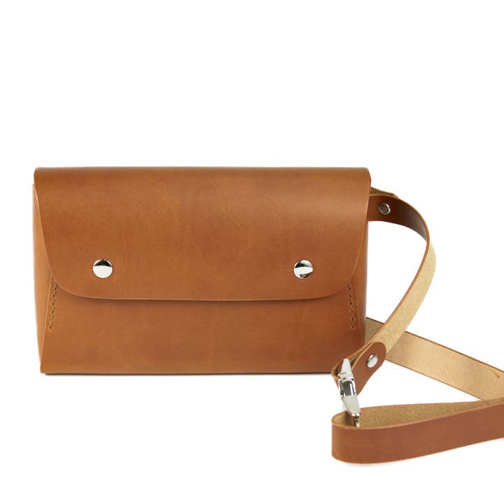 Borsa a tracolla Carlile: marrone chiaro per la vendita all'ingrosso da parte di LOUISE GOODS