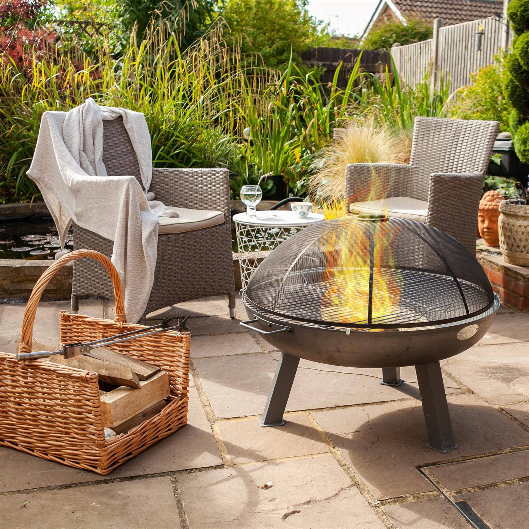 Rinkit Ltd – wholesale Fire pit – Harbour Housewares 3pc Round Firepit, Grill and Dome Set1