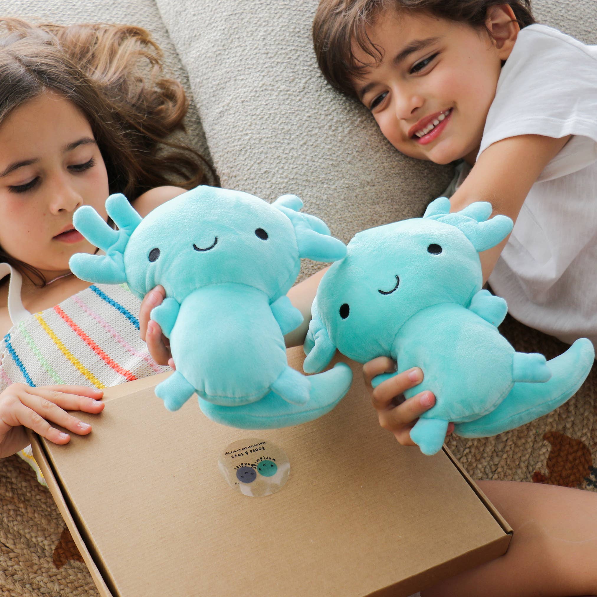 Worldwide Buddies - Vente Peluche – enfant et bébé - Hermelindo, Peluche Axolotl | Petits Cadeaux de Noël pour Enfants9