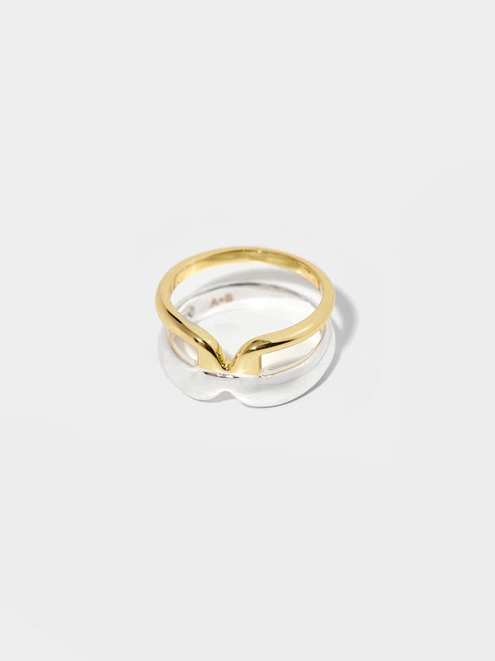 Lucia Ring für den Großhandel von Allie + Bess