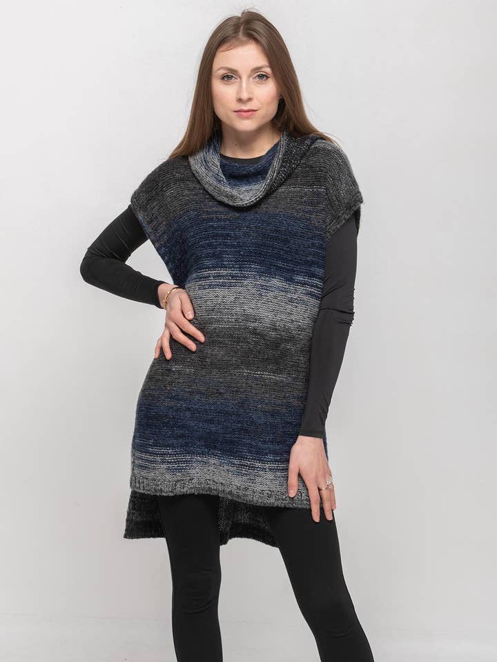 Colete Camisola Comprida Multi Cores em Azul Marinho por atacado de NIKKY APPARELS