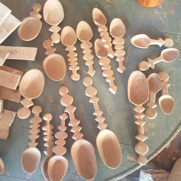 Lalla De Moulati - Wholesale Serving Utensil - Symbole thuja wood salad servers 30 cm