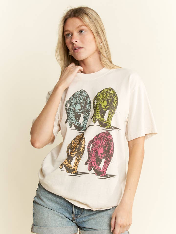 FRONT CHEETAH GRAPHIC TEE for wholesale by Cotton Muse