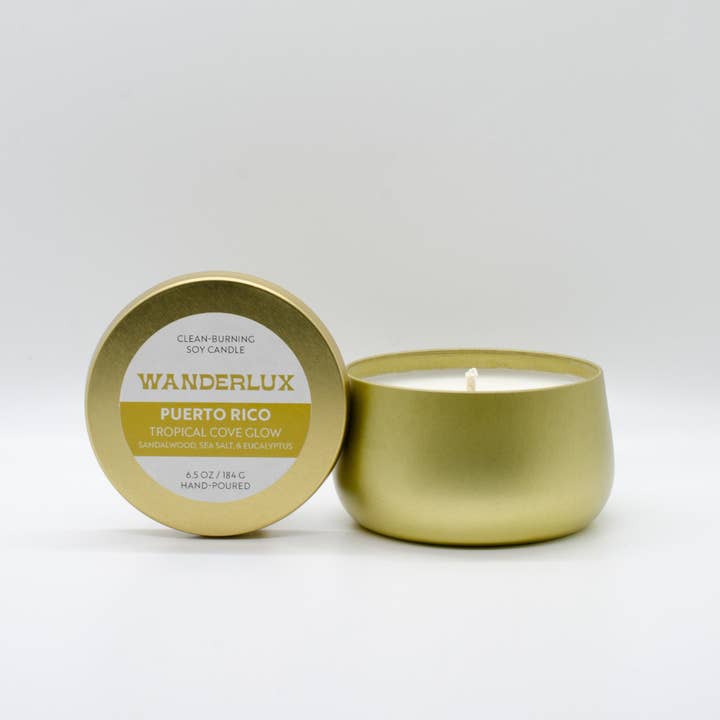 Candela di soia da 6,5 once Wanderlux Puerto Rico Tropical Cove Glow per la vendita all'ingrosso da parte di Wanderlux Candles