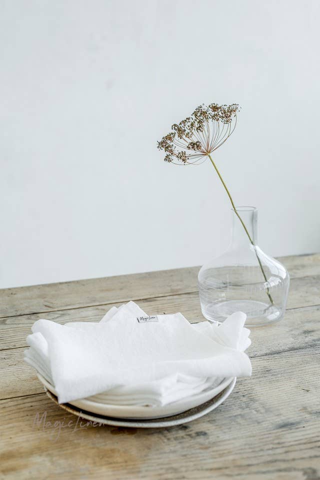 MagicLinen (We handle U.S. import procedures for you) - Wholesale Dinner & Cloth Napkin - Set of 2 linen napkins in various colors | Table decor2