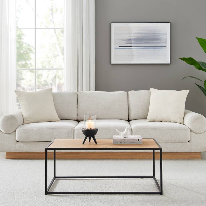 Danya B – wholesale Candle holder – Molta Modern Black Metal Pedestal and Glass Candle Holder8