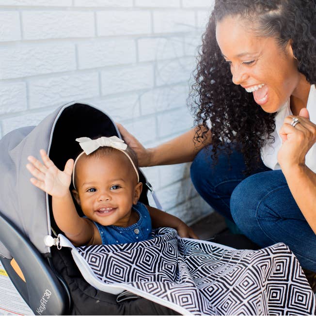 Bazzle Baby – wholesale Bedding blanket – Kids & Baby – Travel GoBlanket2