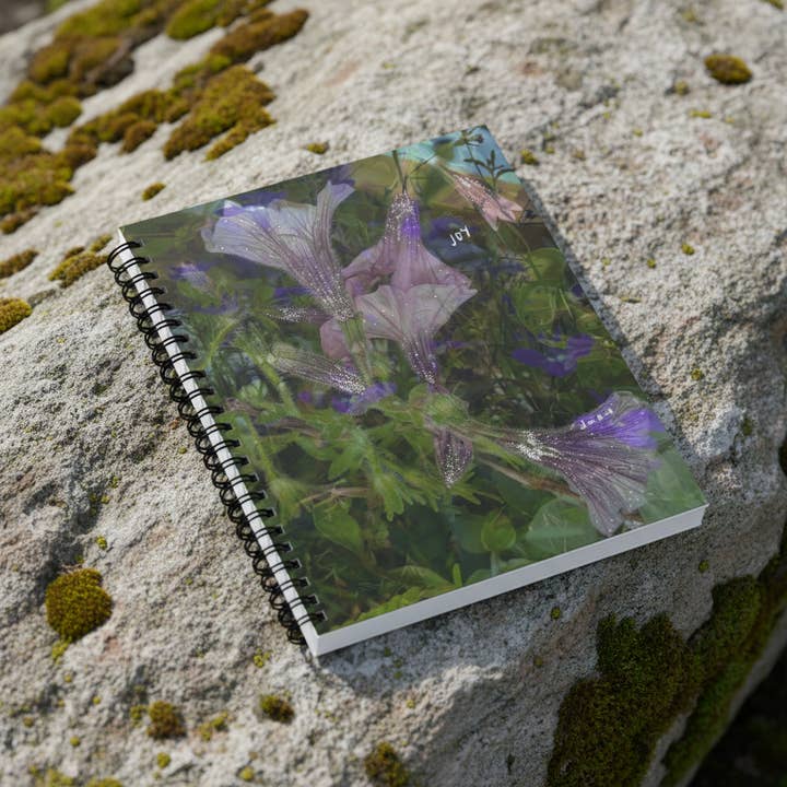 "explotando alegremente" - serie: estás explotando, cuaderno de papel para venta al por mayor de DOEQUO