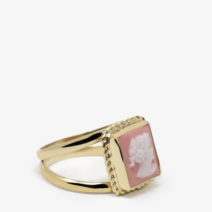 Vintouch Jewels - Wholesale Cocktail/Statement Ring - The Beloved Gold-plated Pink Cameo Ring3