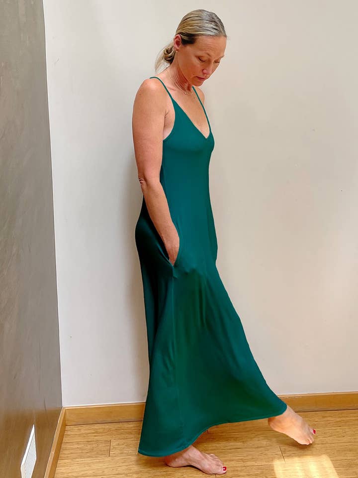Skivys - Wholesale Dress - Women's - Goddess Gown - *TEAL*