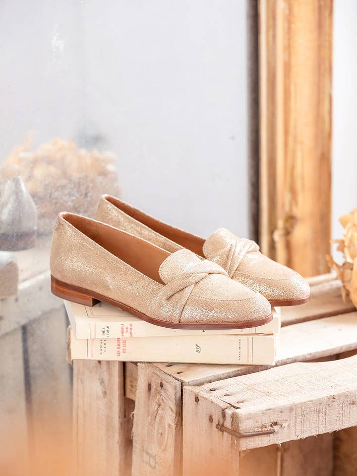 Mocassins - Doré pour la vente par Pied de Biche