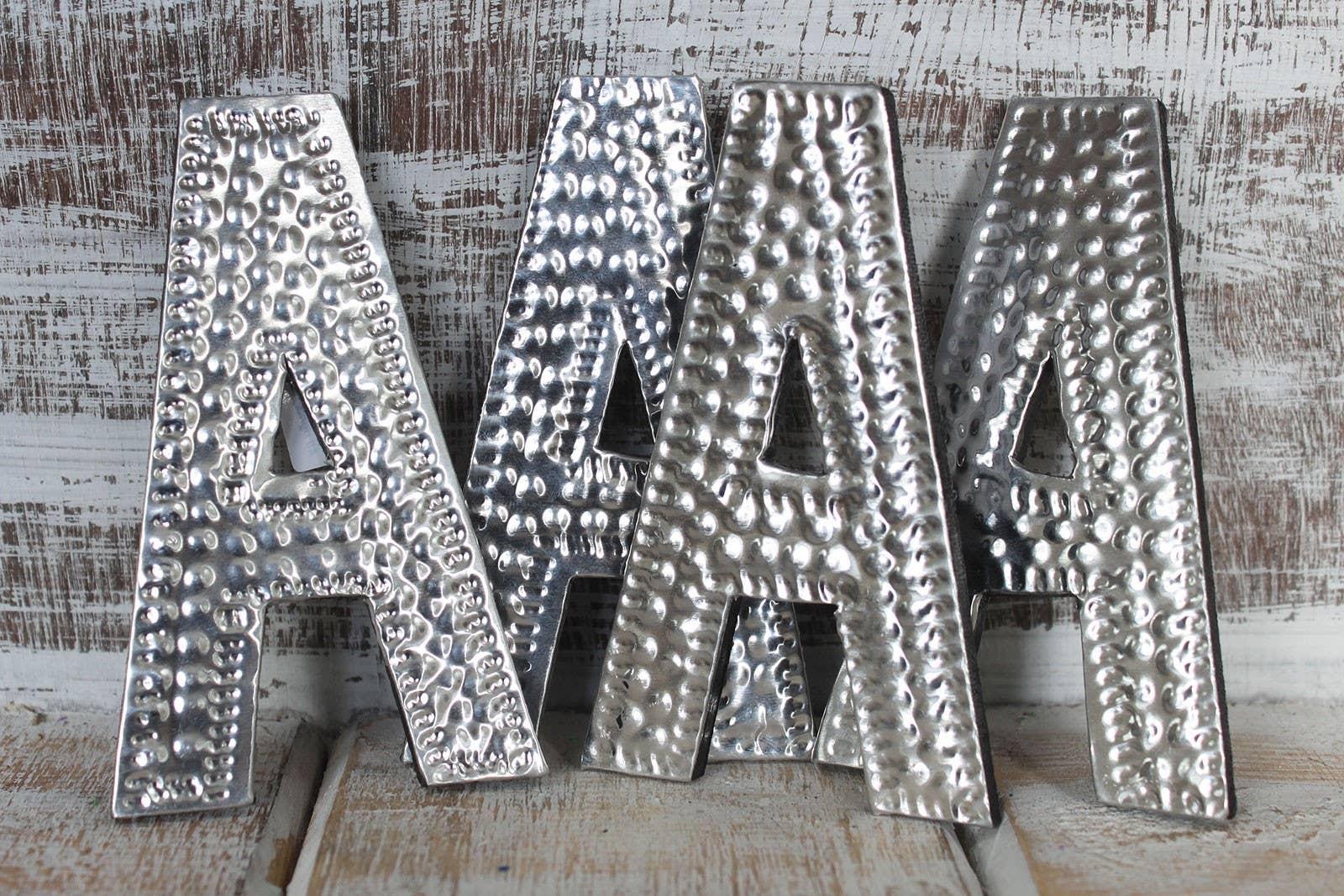 AWGifts Europe - Wholesale Decorative Tabletop Object - Sm Arty Aluminum Letters - A0