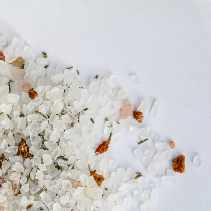 Daily Ritual Apothecary - Wholesale Bath Soak/Milk - Wake + Bake Bath Soak Glass Jar1