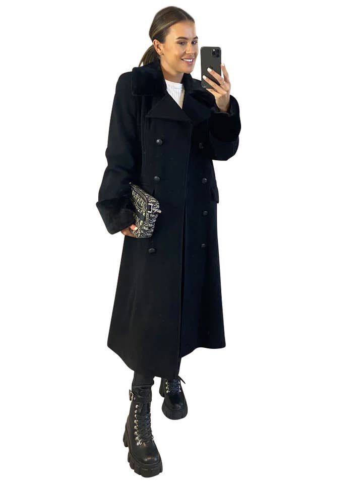 Anastasia – Casaco - Mulher por atacado – Casaco de inverno feminino com acabamento de pele militar trespassado5