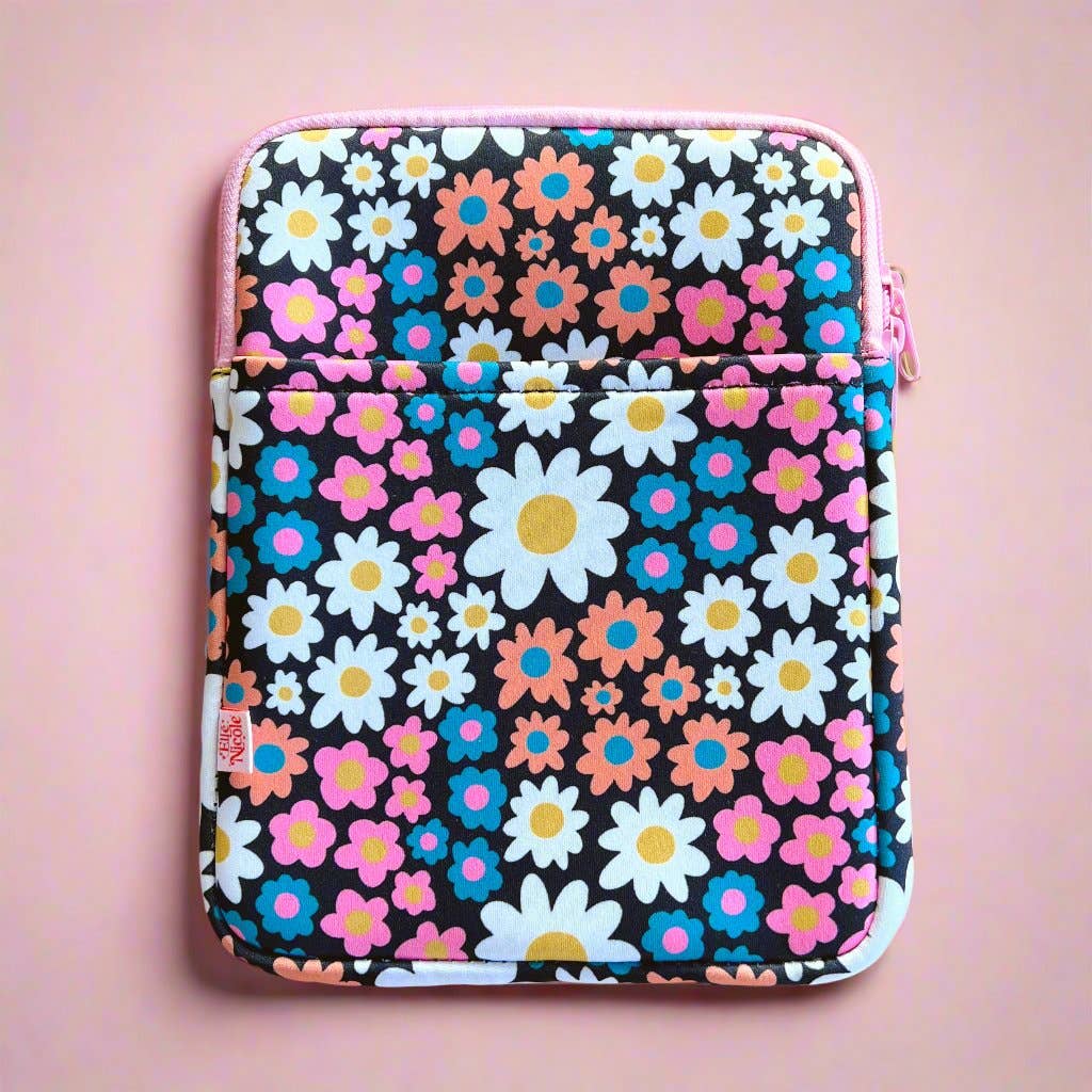 Elle Nicole - Wholesale Laptop/Tablet Case - Women's - E-reader / Tablet Sleeve / Case / Book Sleeve - Darling Daisy2