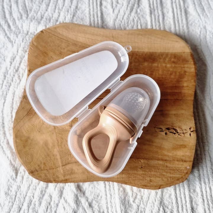 Rammelaartje - Wholesale Feeding Set - Baby - Fruit Food Pacifier - Soft Brown