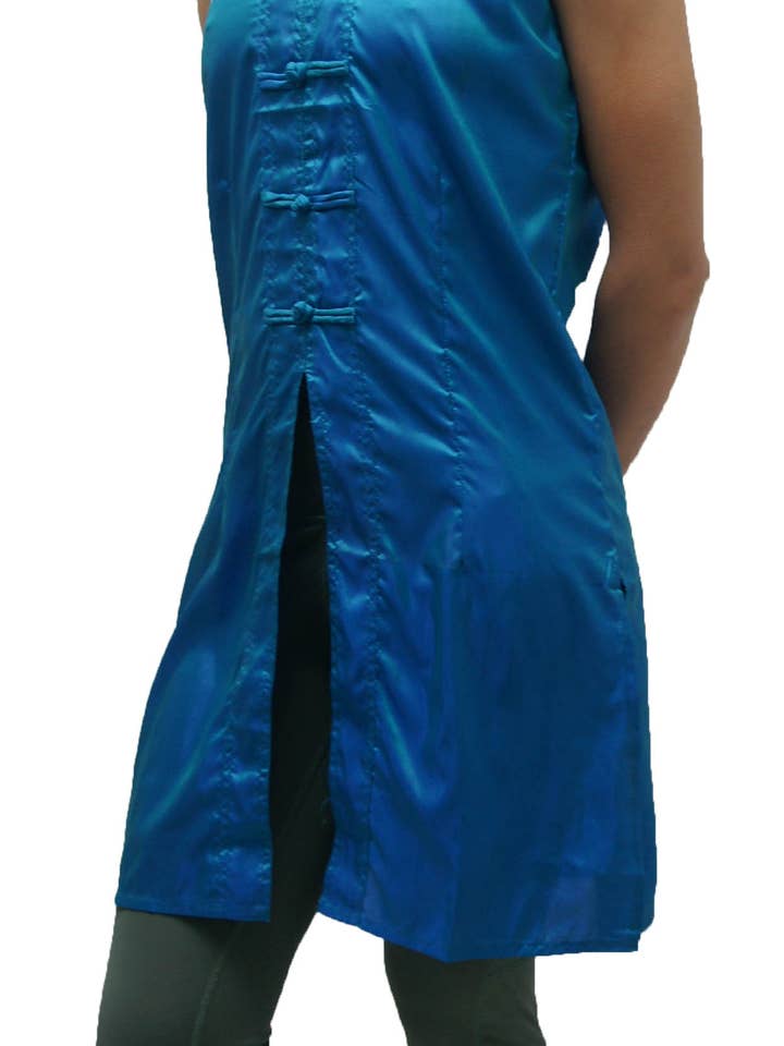 Blusa túnica larga con aberturas laterales y botones estilo mandarín. para venta al por mayor de KASHI INC