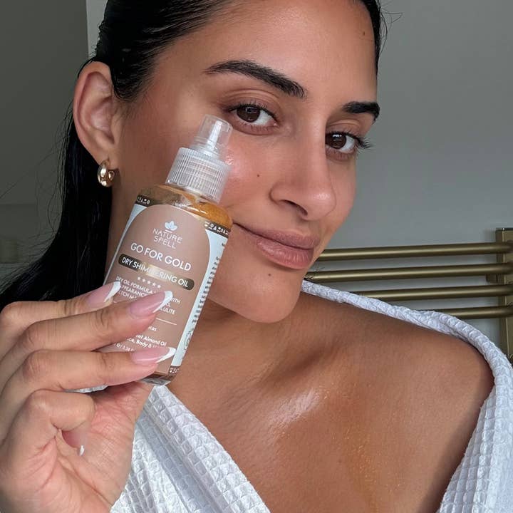 Nature Spell - Vendita all'ingrosso Olio bagno/corpo - Nature Spell Go for Gold Olio Secco Effetto Scintillante Dorato6
