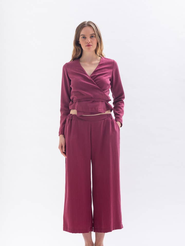 Tencel culotte “THE-KLA” in Bordeaux for wholesale by Studio Hertzberg