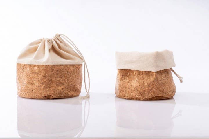 NUTS Innovations - Wholesale Food Storage Wrap/Bag - Bread bag - fruit basket S with cord1