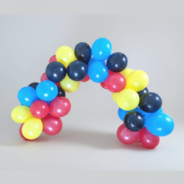 Cherrysh Party - the new name for Pooka Party – Arco de bandeirinhas por atacado – Kit de Grinalda de Balões de Super-herói – Preto, Amarelo, Vermelho e Azul (Pack de 50+)1