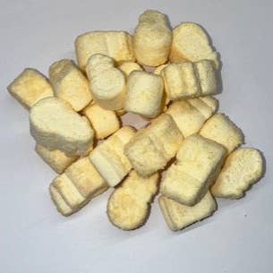 CARLA'S FREEZE DRIED TREATS LLC. - Wholesale Marshmallow - Caramel Cheesecake Marshmallows0