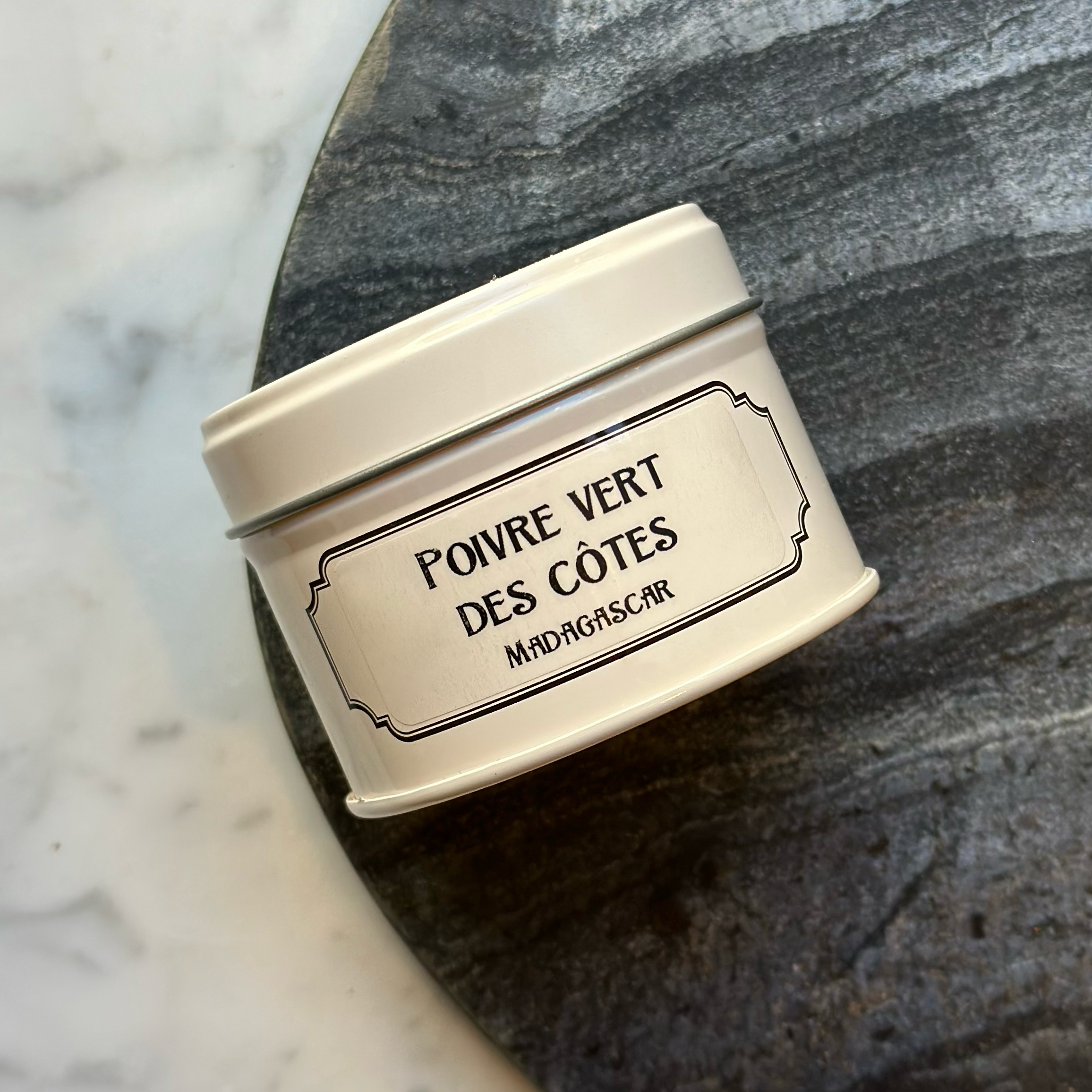 Compagnie Française des Poivres et Epices – Pimenta por atacado – Pimenta verde das costas de Madagáscar1