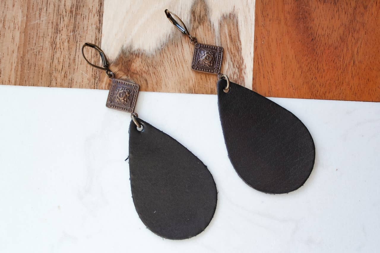 Hippo Kiss Creations - Wholesale Dangle Earrings - Kardys Earrings6